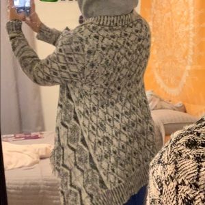 Black printed cardigan!